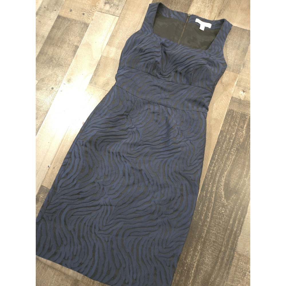 Banana Republic Animal Wave Dress Navy Black Zebra Textured Sheath Empire‎ 00